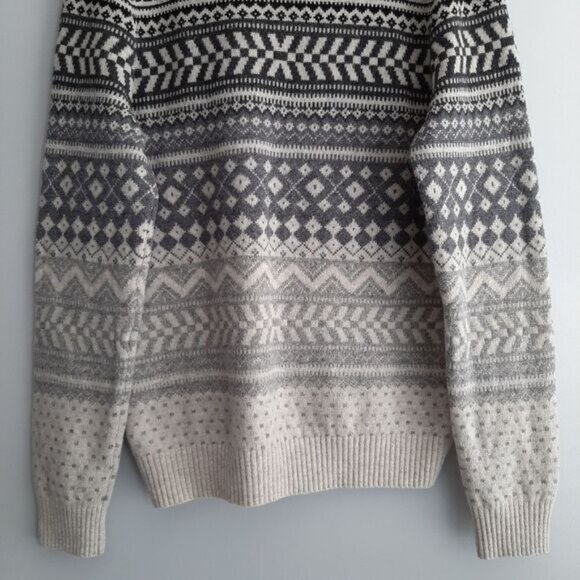 GAP Lamb Wool Blend Nordic Ombre Fair Isle Sweater Knit Gray & White Sz L - Picture 9 of 11